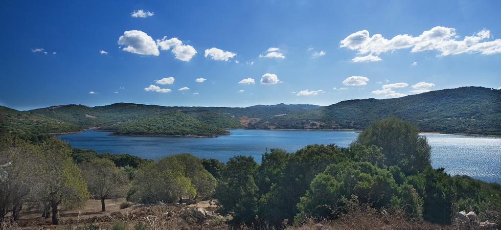 Liscia Country Relais Pensionat Sant'Antonio di Gallura Exteriör bild