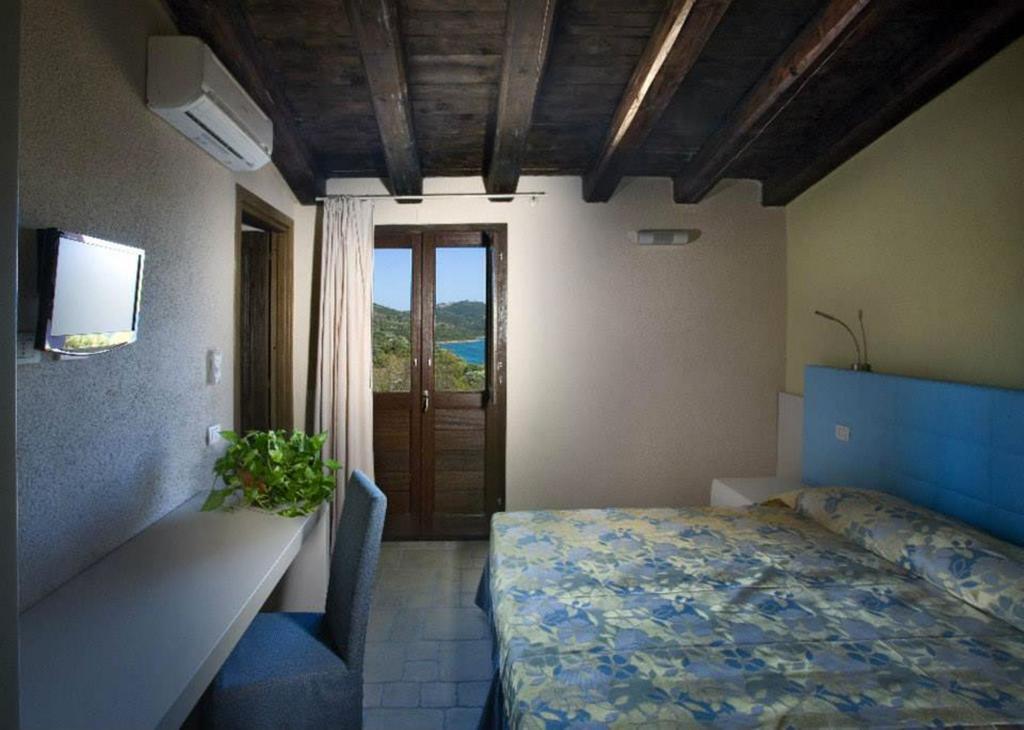 Liscia Country Relais Pensionat Sant'Antonio di Gallura Rum bild
